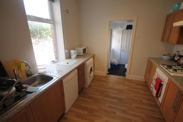 7 bed house, Roxburgh Place, Heaton, Newcastle, NE65HU - Image 3